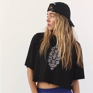 FP Movement Tempo Crop Logo Boyfriend Tee Black Multicolor logo Size Large